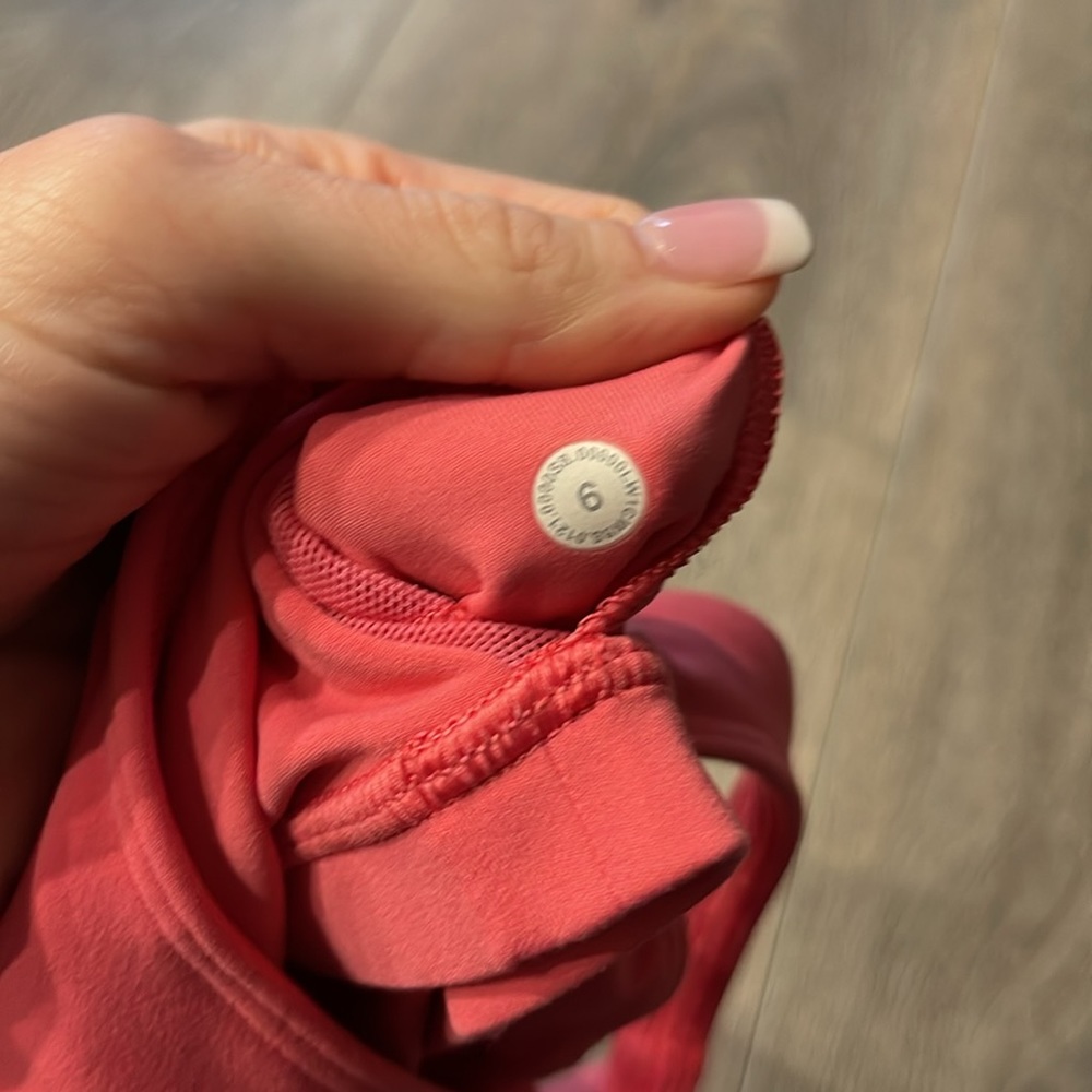 Lululemon align tank - Picture 3 of 3